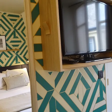 De France Invalides Hotel 3*
