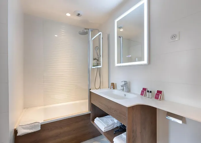 ドゥ フランス アンヴァリッド ホテル パリ