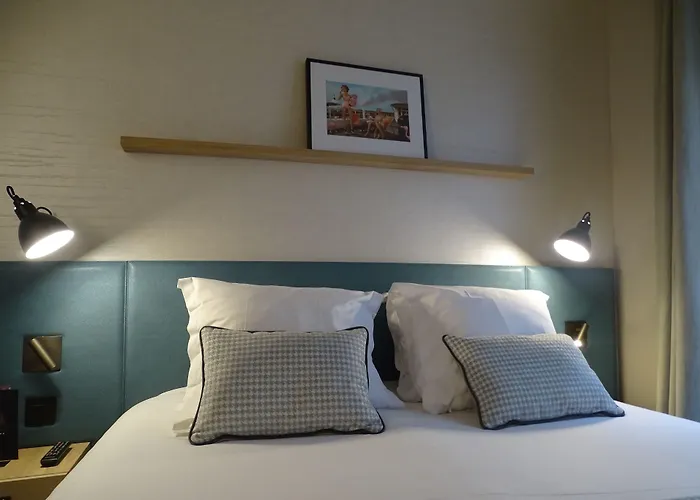 ドゥ フランス アンヴァリッド 3*