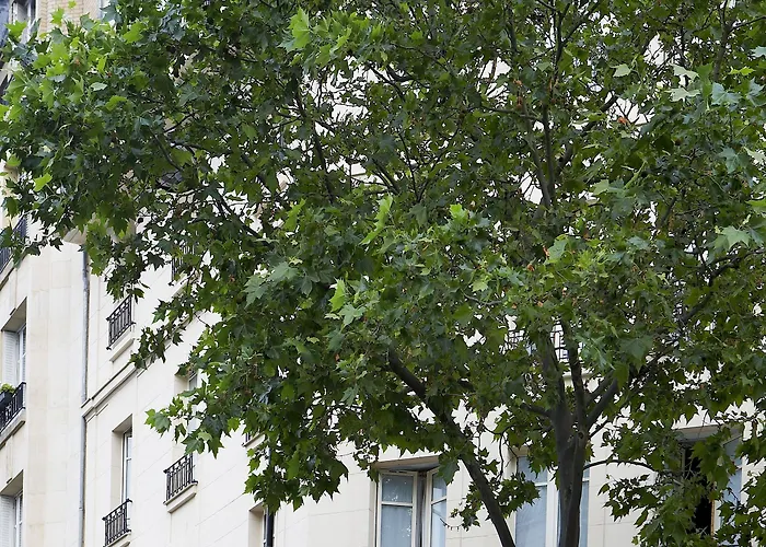 ホテル ドゥ フランス アンヴァリッド