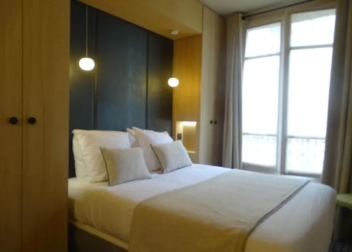 ホテル ドゥ フランス アンヴァリッド