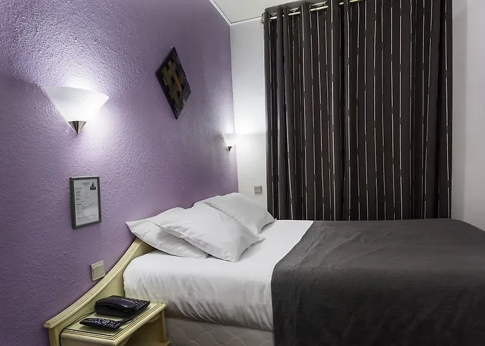 ドゥ フランス アンヴァリッド 3* パリ